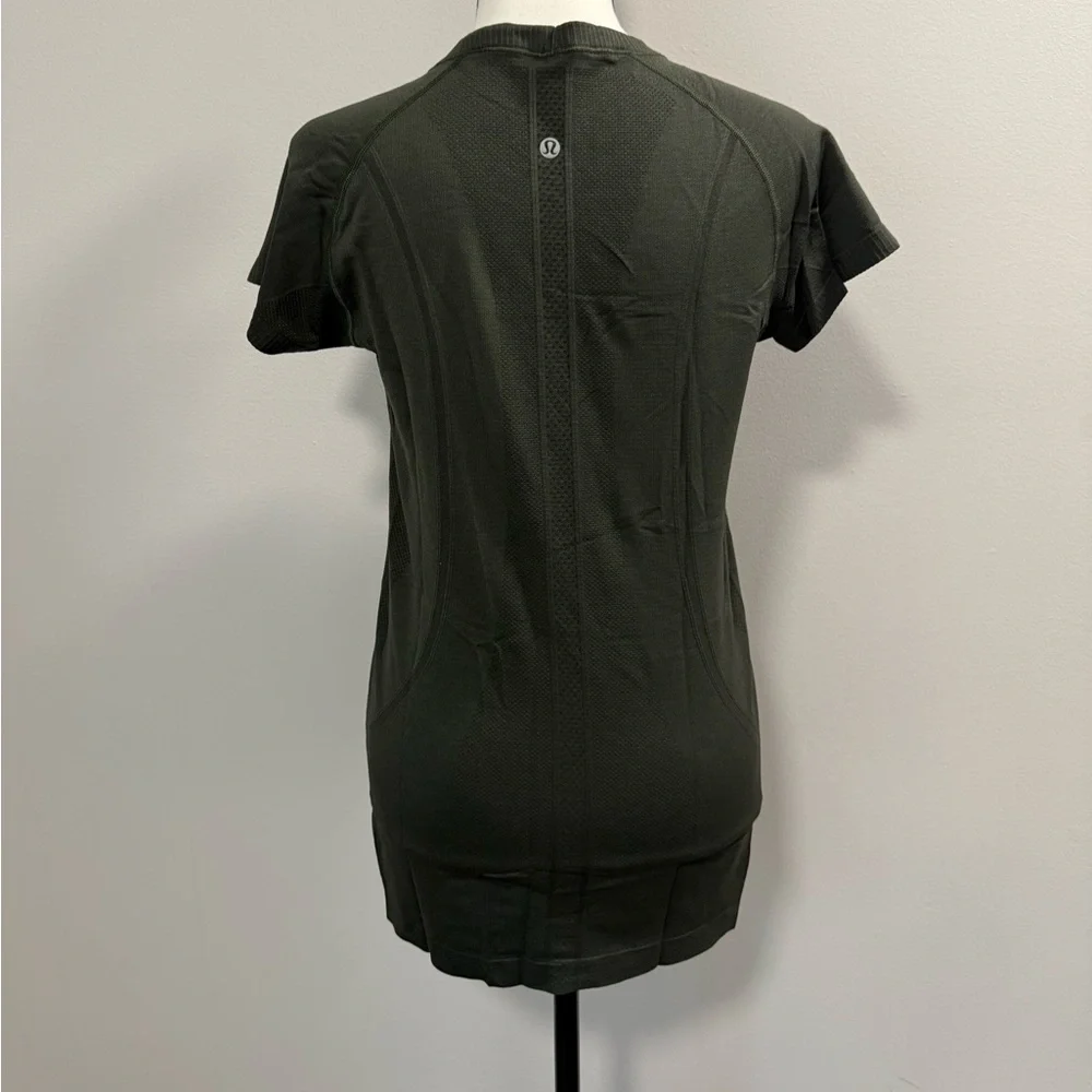 Lululemon Army Dark Green Swiftly Tech Short Sleeve Top - Picture 4 of 6